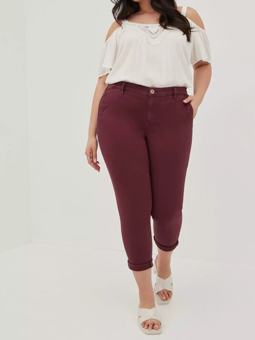 Torrid Crop Skinny Chino Stretch Twill Mid-Rise Pant in Burgundy Size 16 NEW